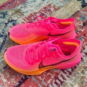 Nike Vaporfly 3 sneakers